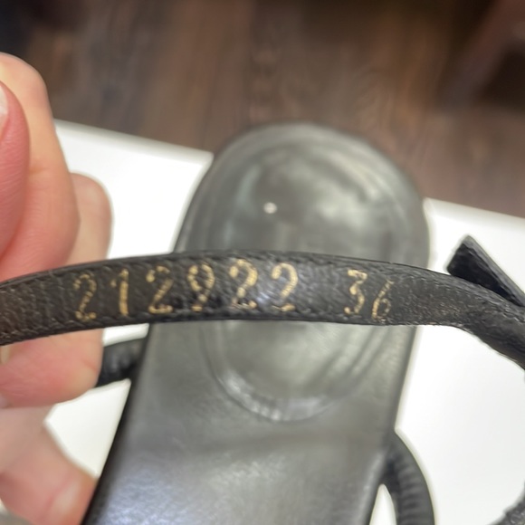 Gucci Black Leather Slingback Sandals - Picture 4 of 9